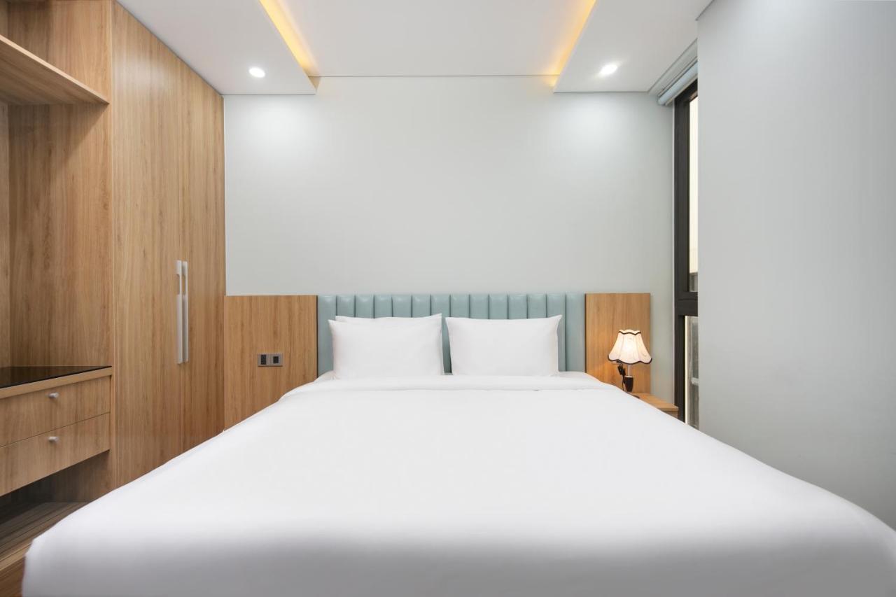 Hummer Hotel & Apartment Da Nang Beach Buitenkant foto