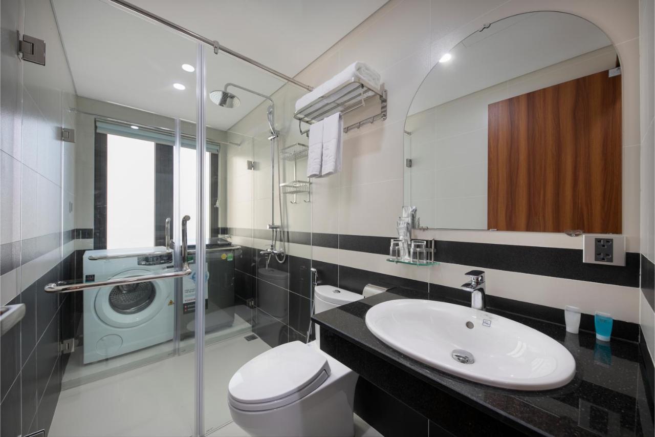 Hummer Hotel & Apartment Da Nang Beach Buitenkant foto